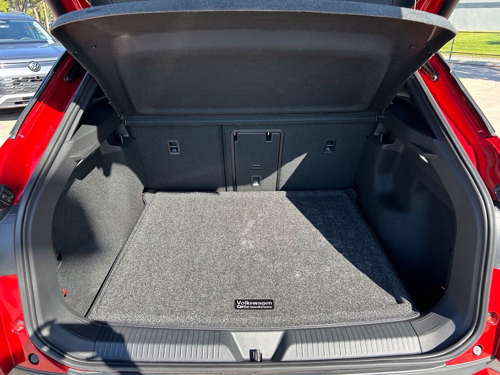 Certified 2024 Volkswagen ID.4 S RWD image 45