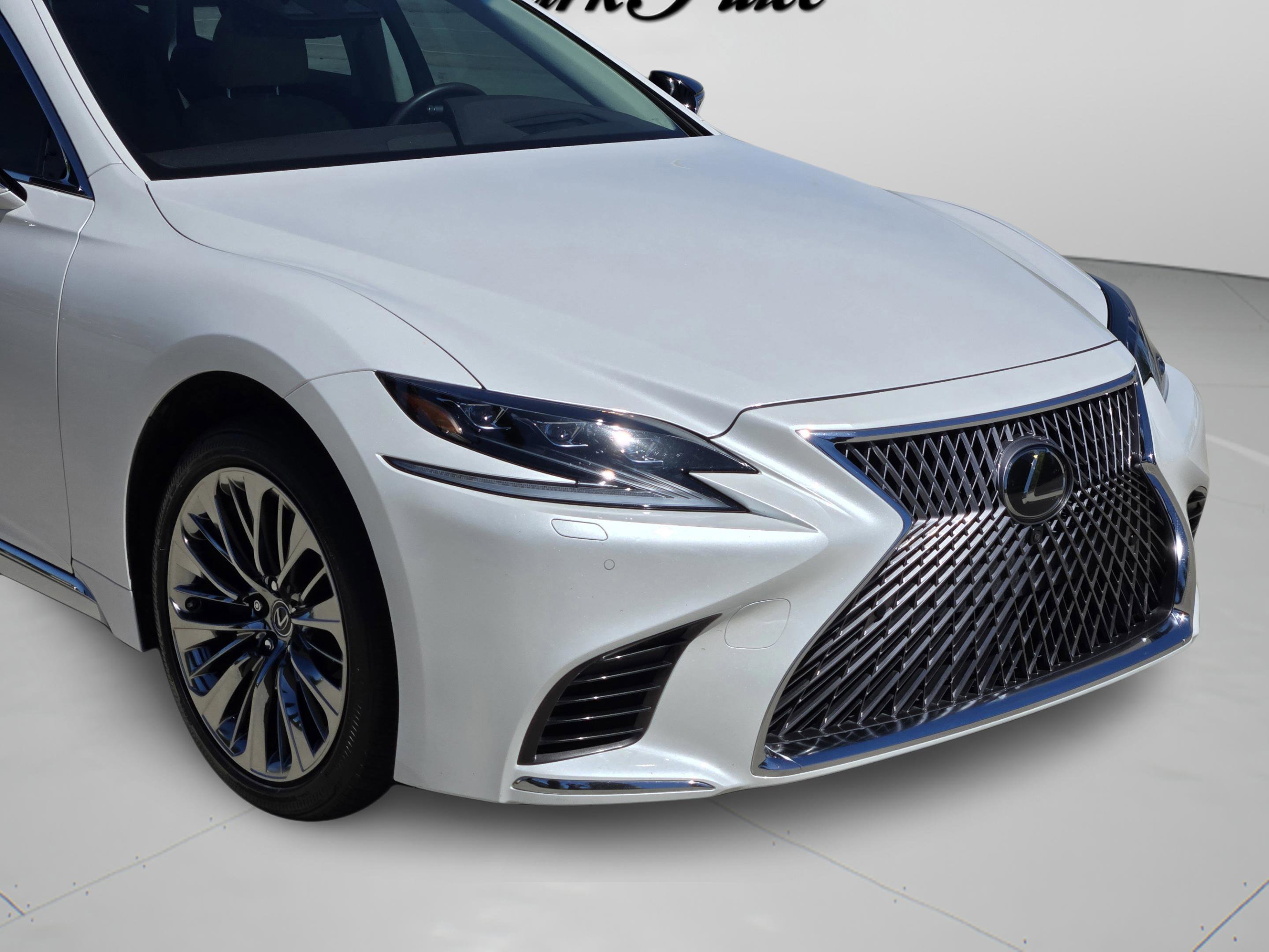 Used 2020 Lexus LS 500 w/ Interior Upgrade Package image 36