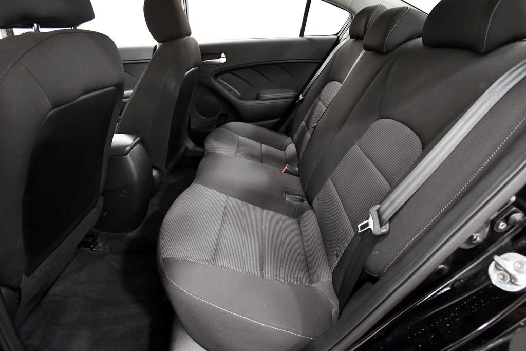 Certified 2017 Kia Forte LX FWD image 14
