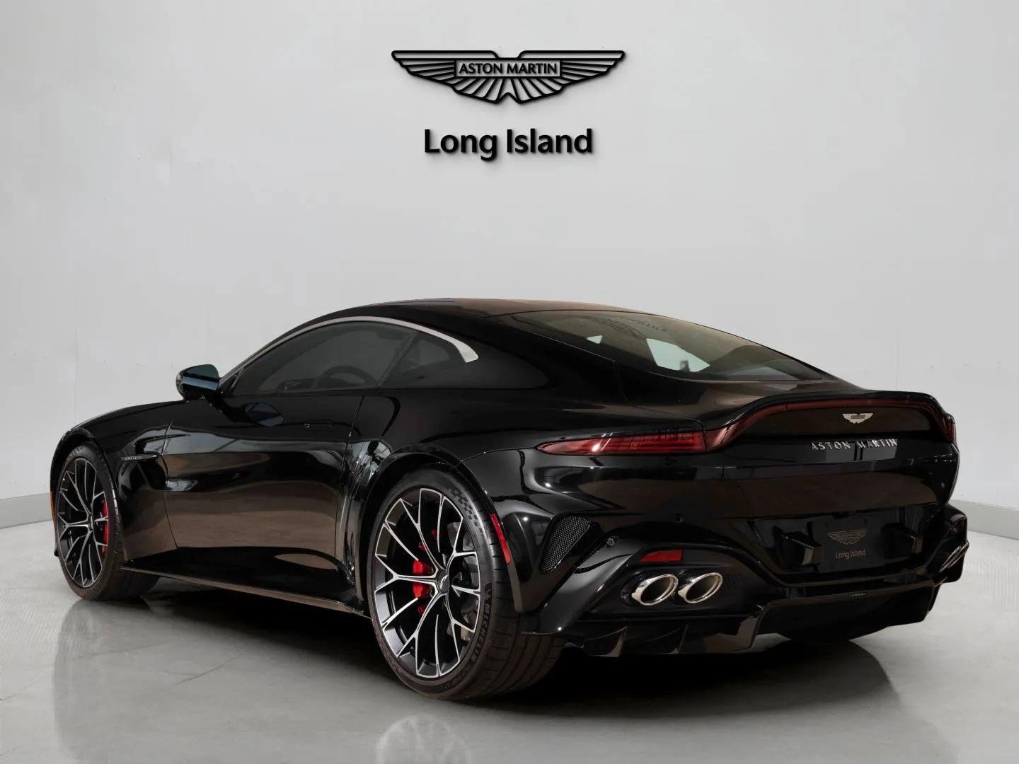New 2025 Aston Martin V8 Vantage Coupe image 6