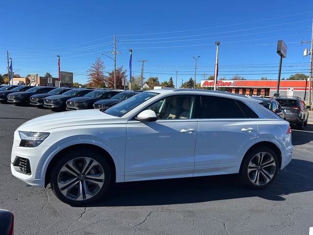 Used 2019 Audi Q8 Premium Plus w/ Premium Plus image 6