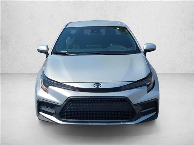 Used 2022 Toyota Corolla SE FWD image 2