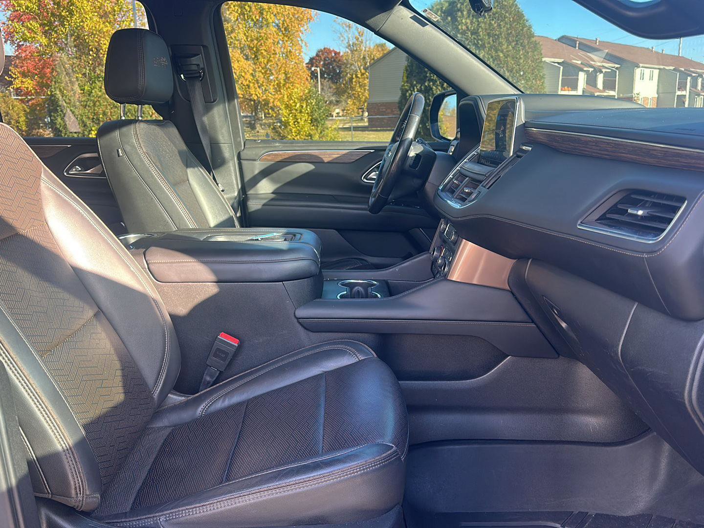 Used 2021 Chevrolet Tahoe High Country w/ Premium Package image 10