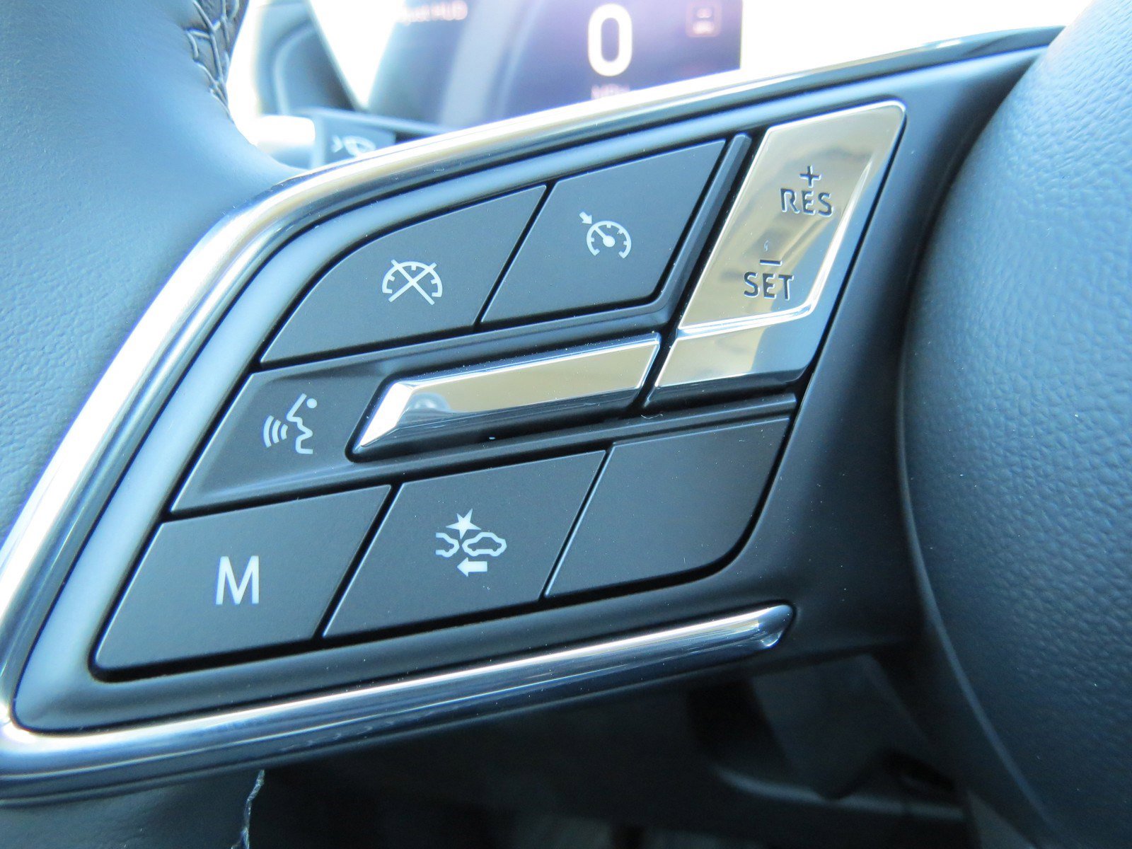 New 2025 Buick Envision Avenir image 21