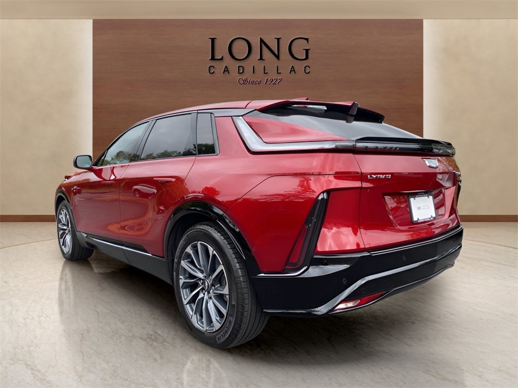 Certified 2024 Cadillac Lyriq Sport image 3