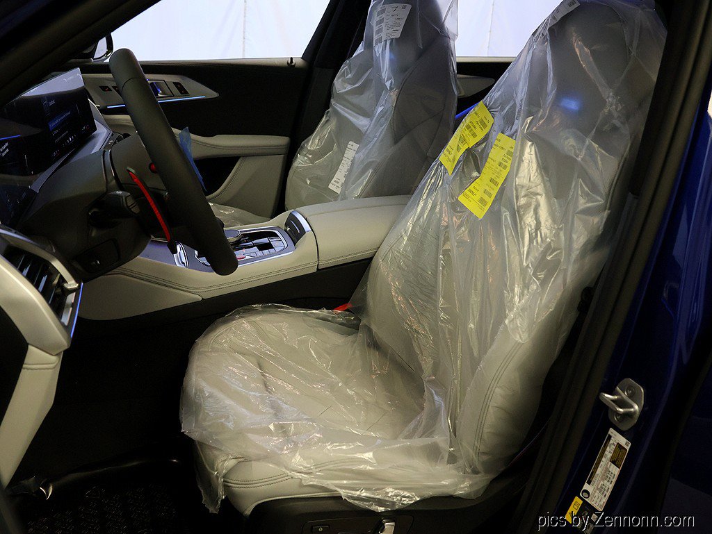 Used 2026 BMW XM Label Red AWD/4WD image 11