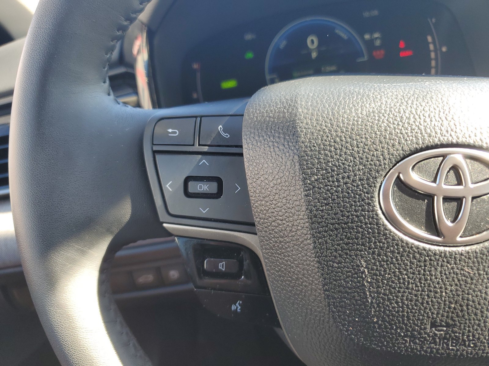 Certified 2025 Toyota Camry LE w/ Convenience Package FWD image 23