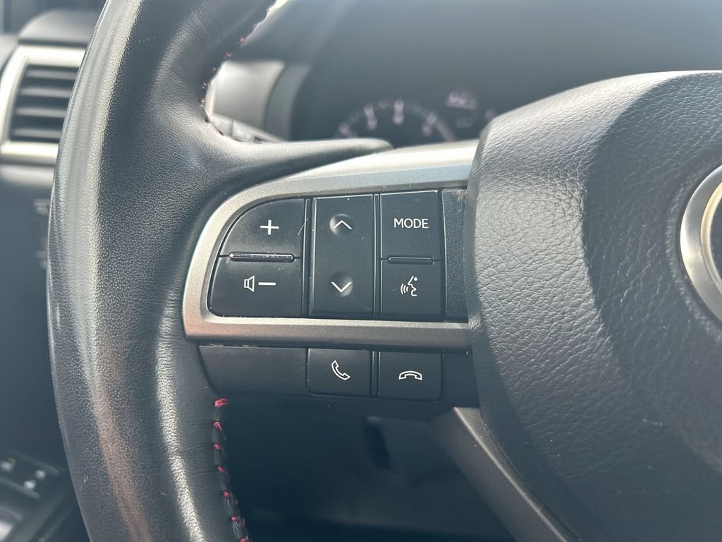 Used 2023 Lexus GX 460 Luxury w/ Accessory Package AWD/4WD image 25
