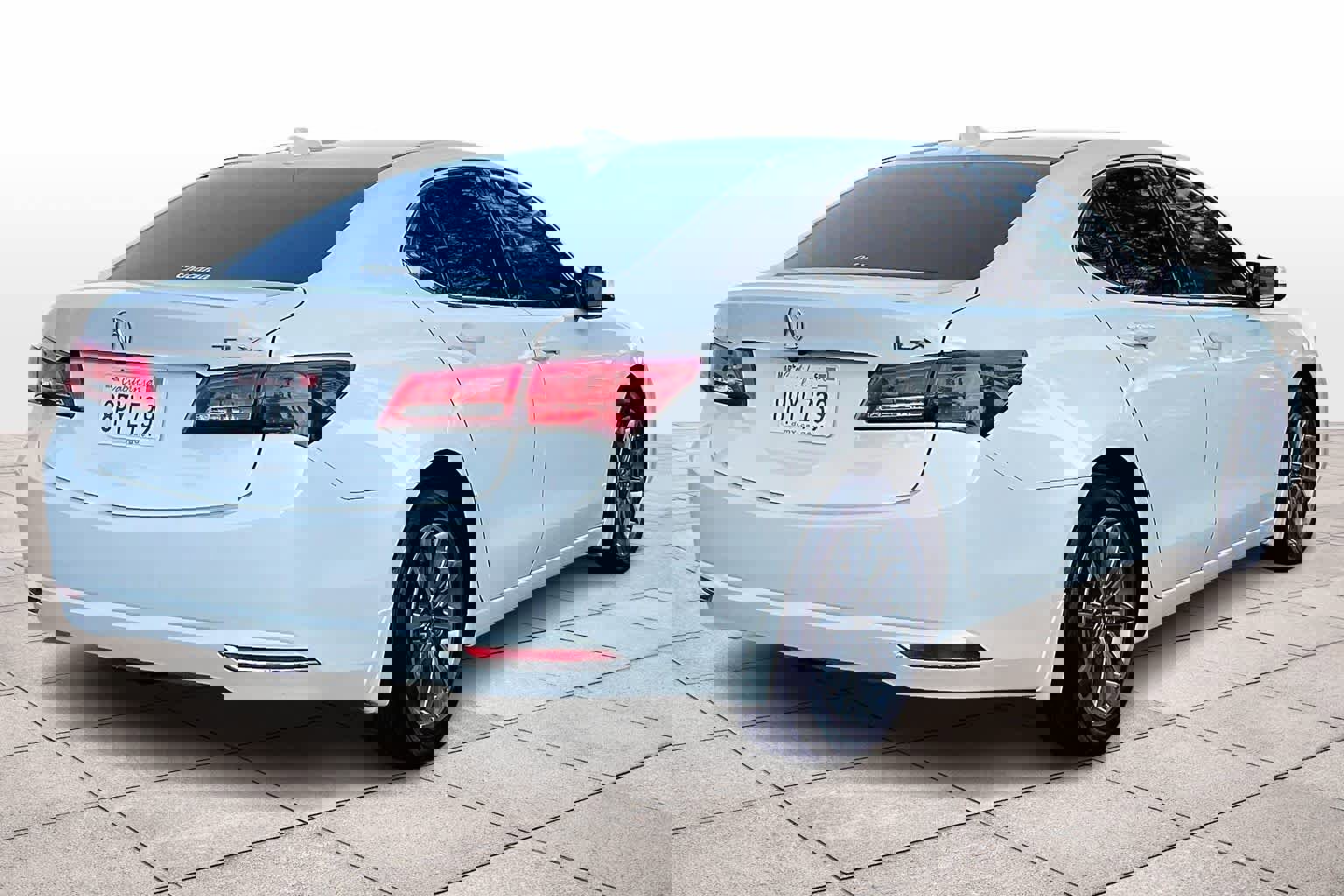 Used 2020 Acura TLX w/Technology Pkg image 15