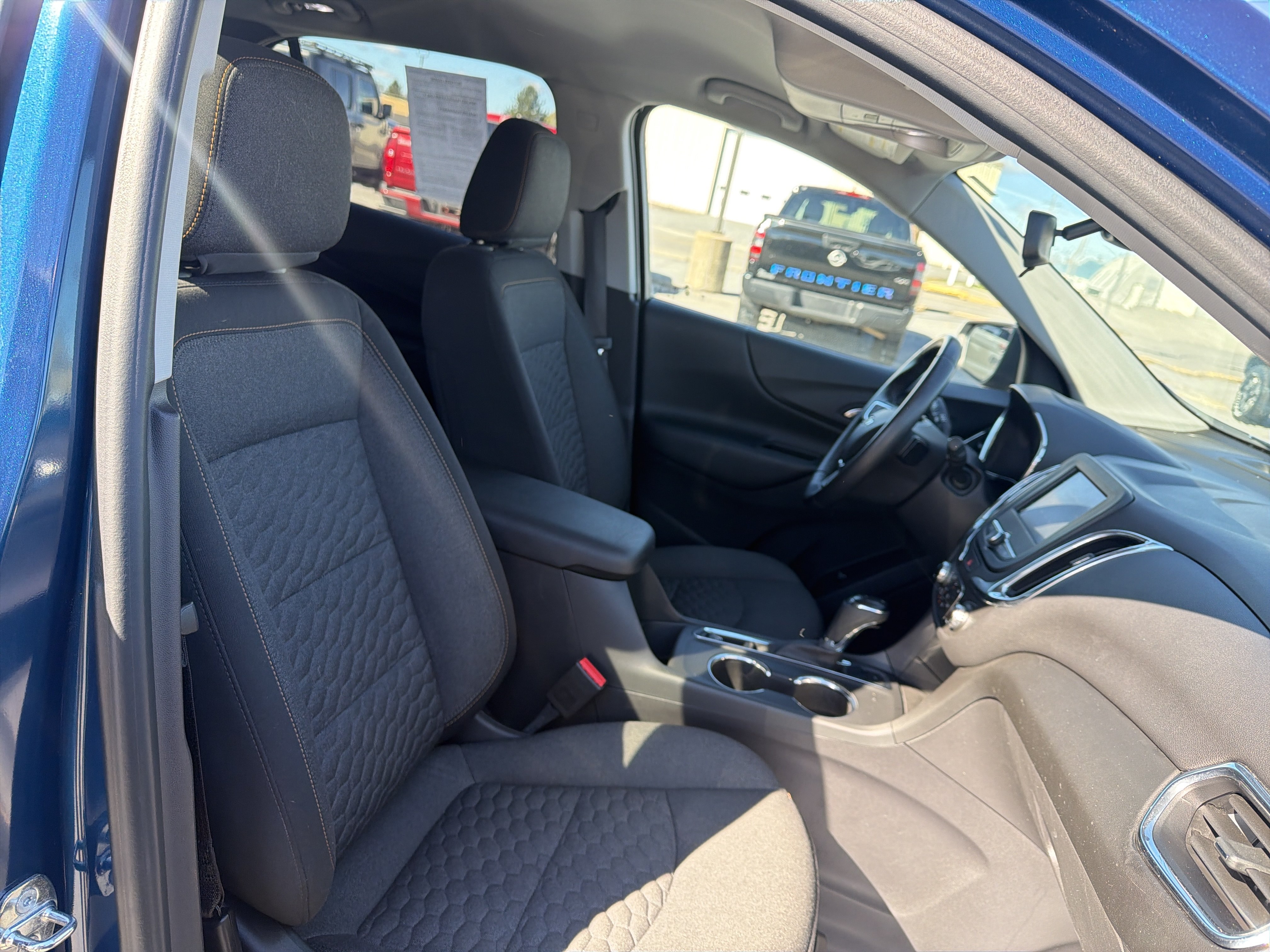 Used 2020 Chevrolet Equinox LT AWD/4WD image 8