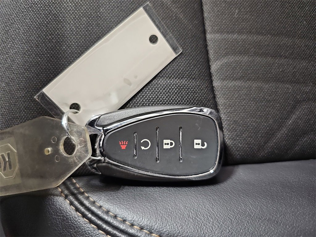 Certified 2022 Chevrolet Trax LT w/ LT Convenience Package image 39