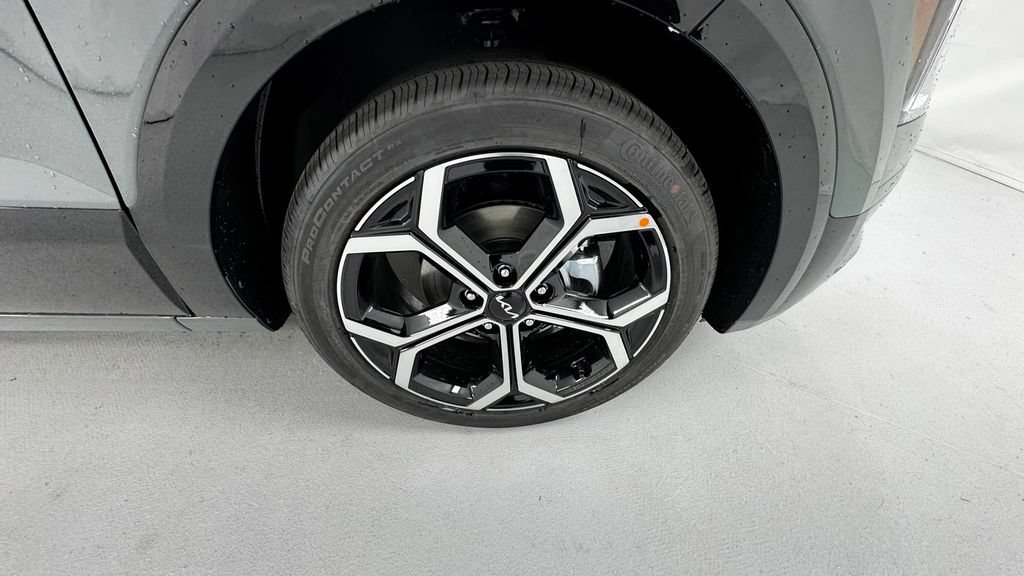 New 2026 Kia Niro SX Touring FWD image 9