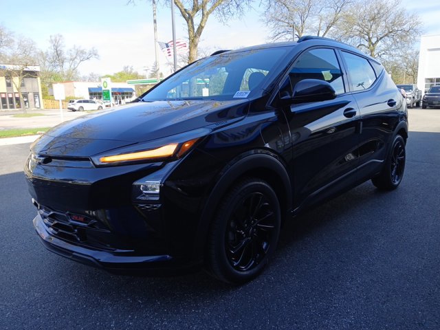 New 2027 Chevrolet Bolt RS w/ Technology Package FWD image 6