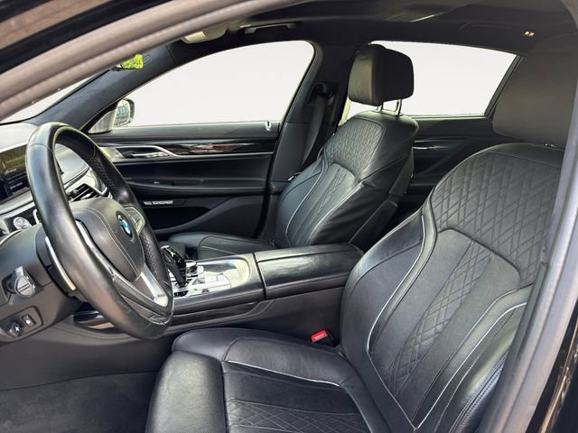 Used 2016 BMW 750i xDrive AWD/4WD image 9