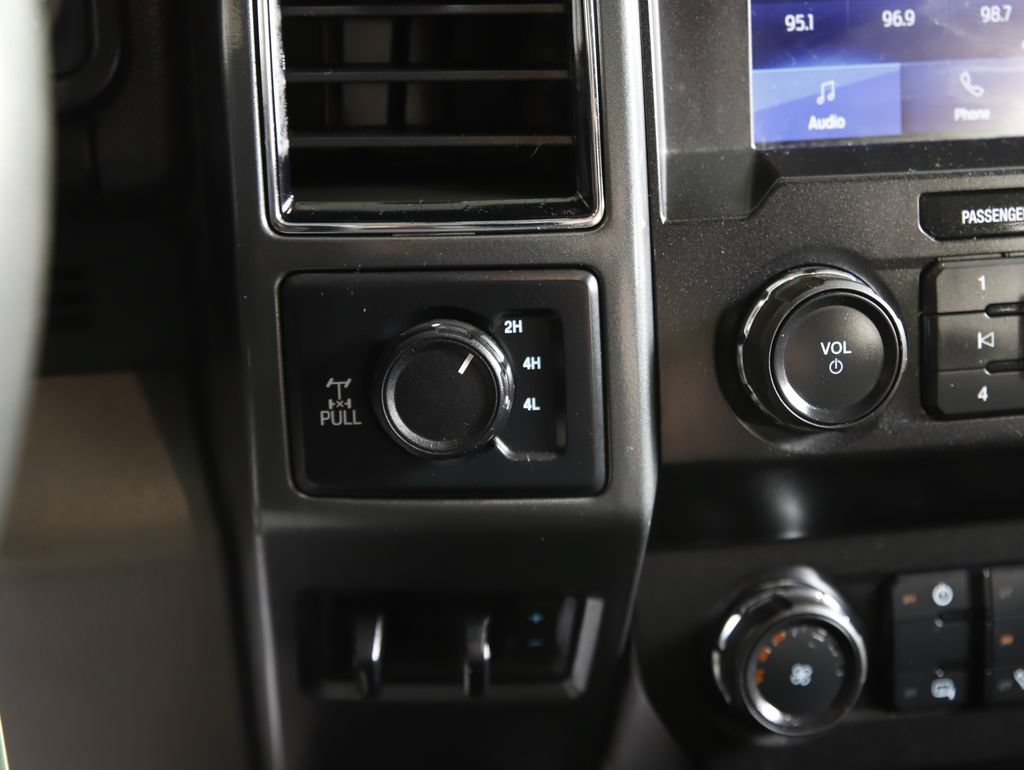 Used 2022 Ford F250 XLT w/ FX4 Off-Road Package AWD/4WD image 18