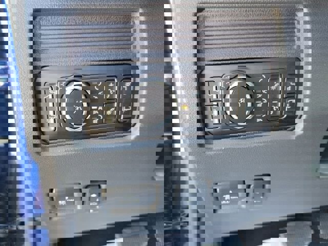 New 2026 Ford F250 4x4 Crew Cab Super Duty image 10