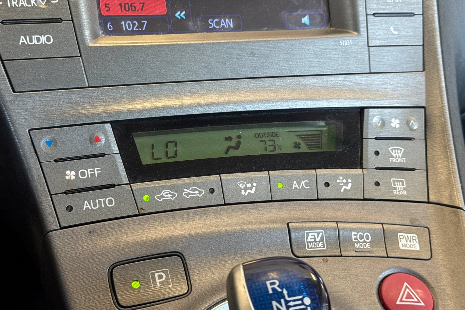 Used 2015 Toyota Prius Two FWD image 30