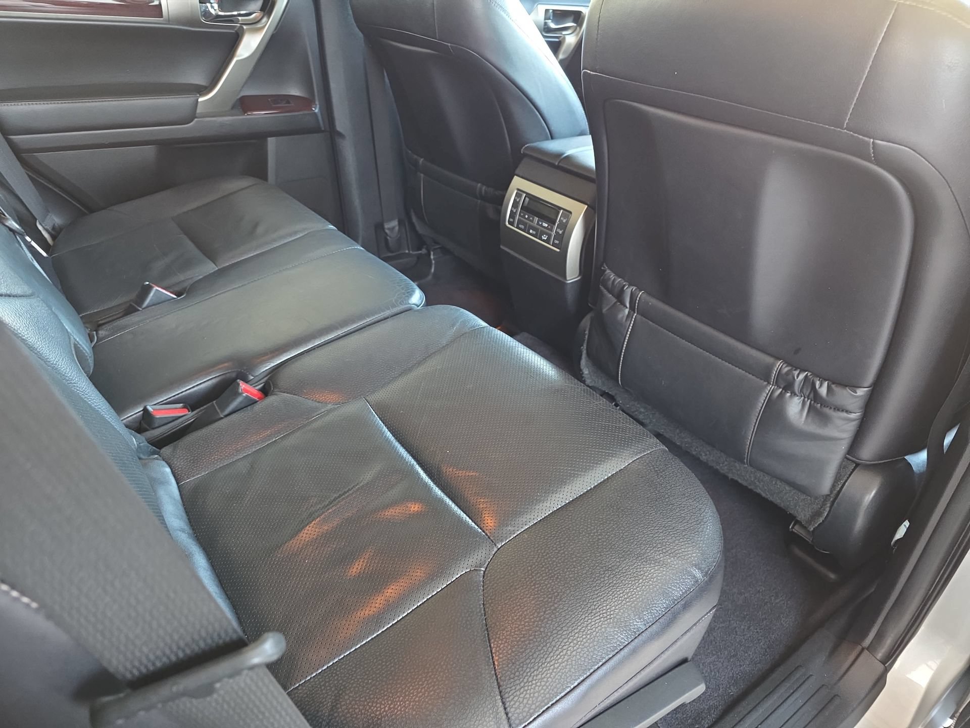 Used 2016 Lexus GX 460 w/ Premium Package AWD/4WD image 11