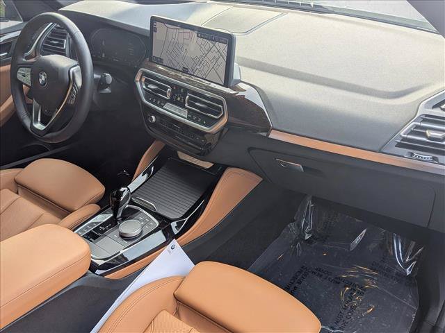Used 2025 BMW X4 xDrive30i AWD/4WD image 21