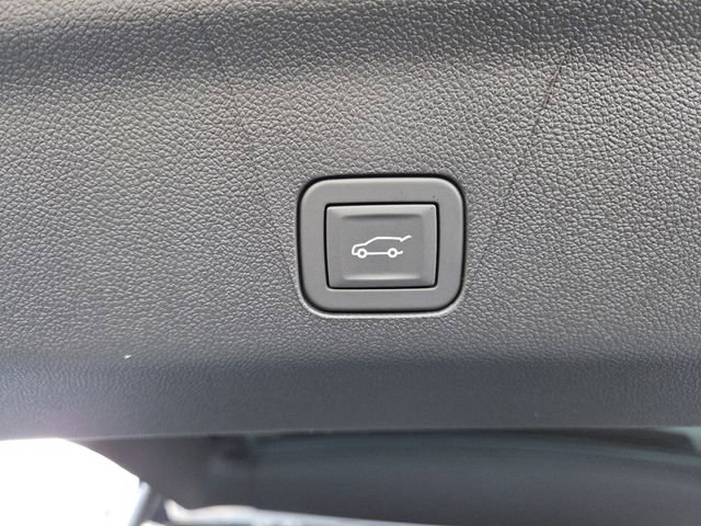 New 2026 GMC Yukon AT4 w/ AT4 Premium Package image 21