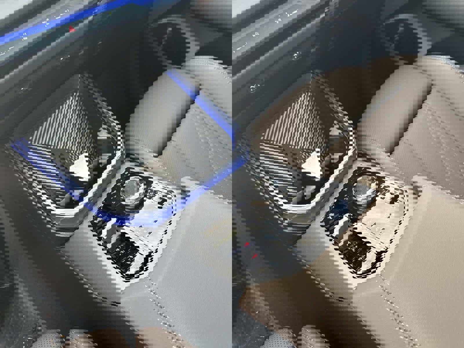 Certified 2025 BMW X3 xDrive30i w/ Convenience Package image 21