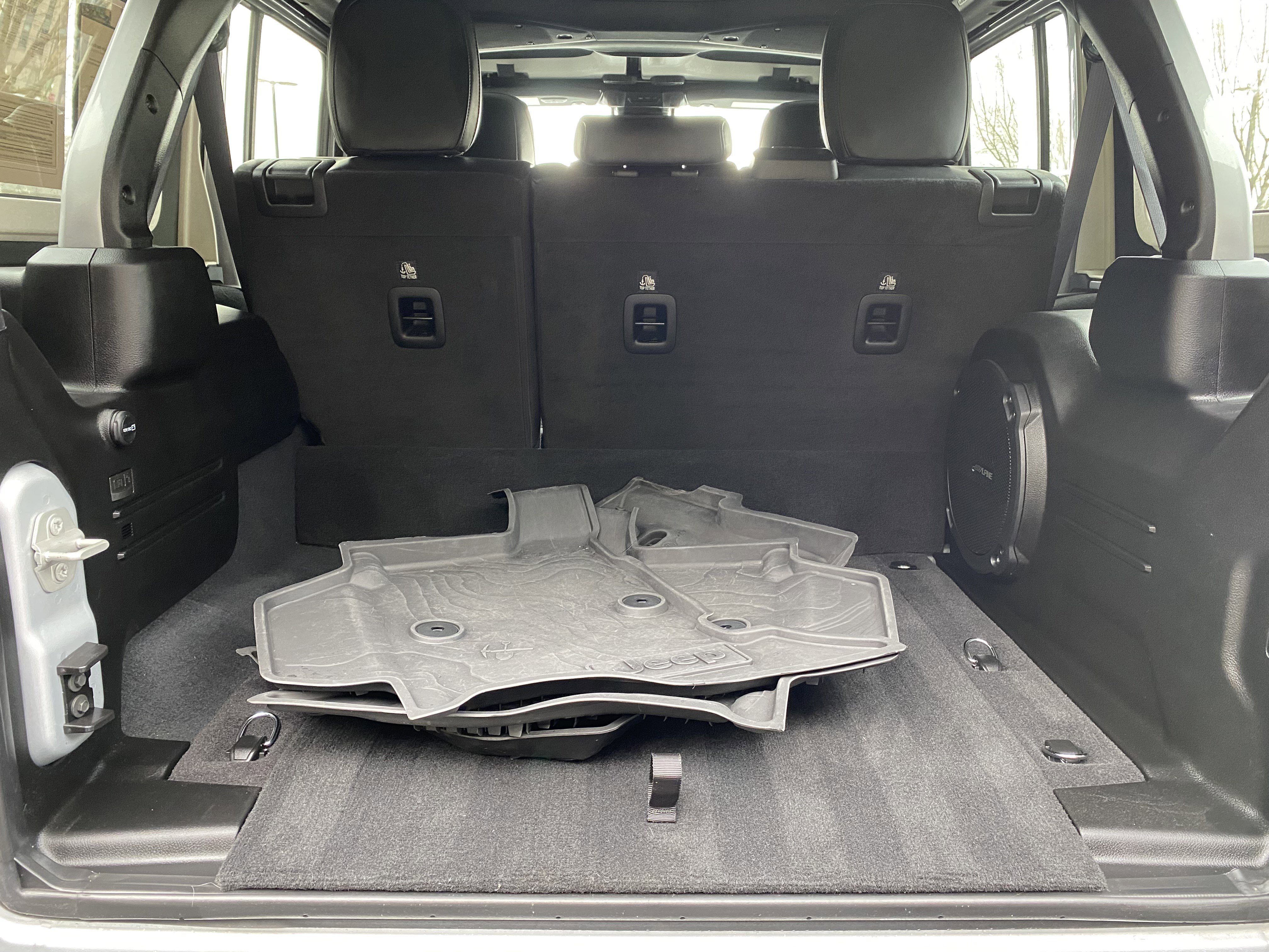 Used 2024 Jeep Wrangler Unlimited Rubicon 4xe image 40