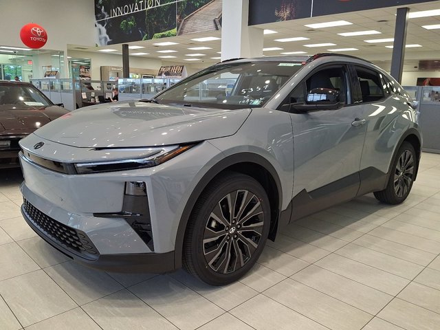 New 2026 Toyota C-HR AWD/4WD image 3