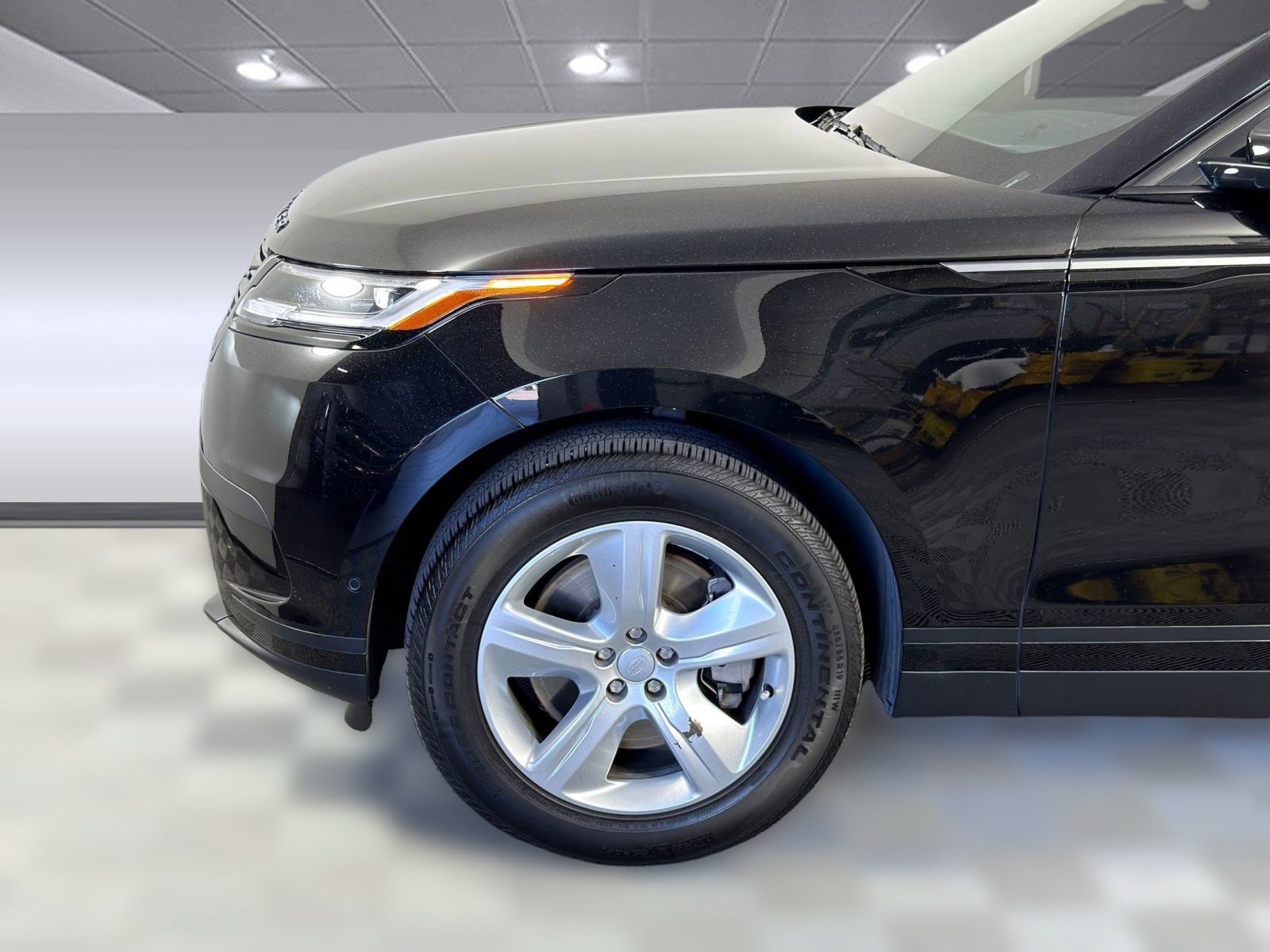 Certified 2026 Land Rover Range Rover Velar S image 22