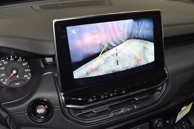 New 2026 Jeep Compass Latitude image 13