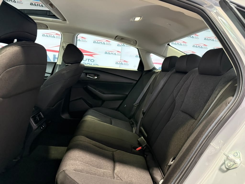 Used 2025 Honda Accord SE image 35