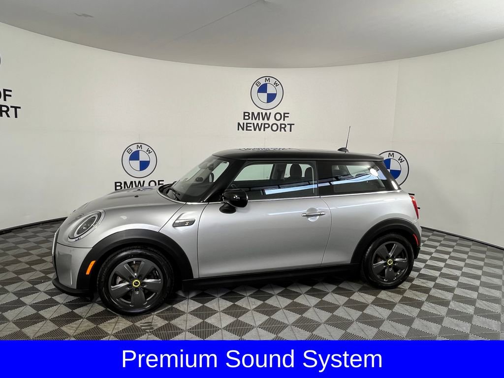 Used 2024 MINI Cooper SE FWD image 7