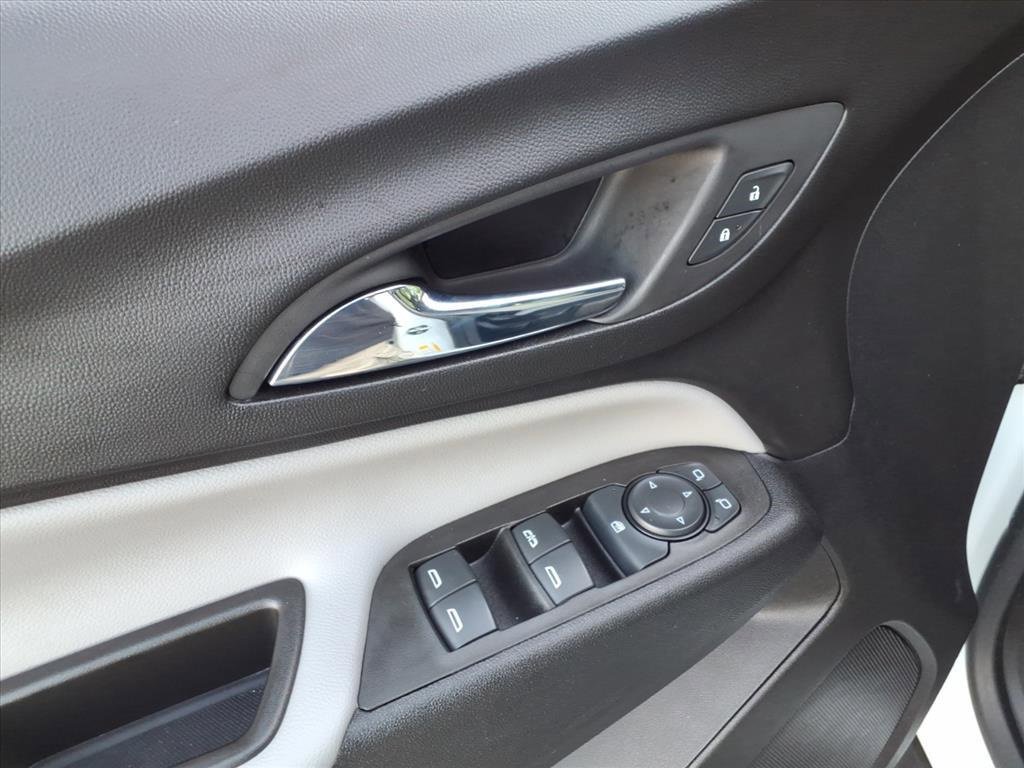 Used 2022 Chevrolet Equinox LS image 20