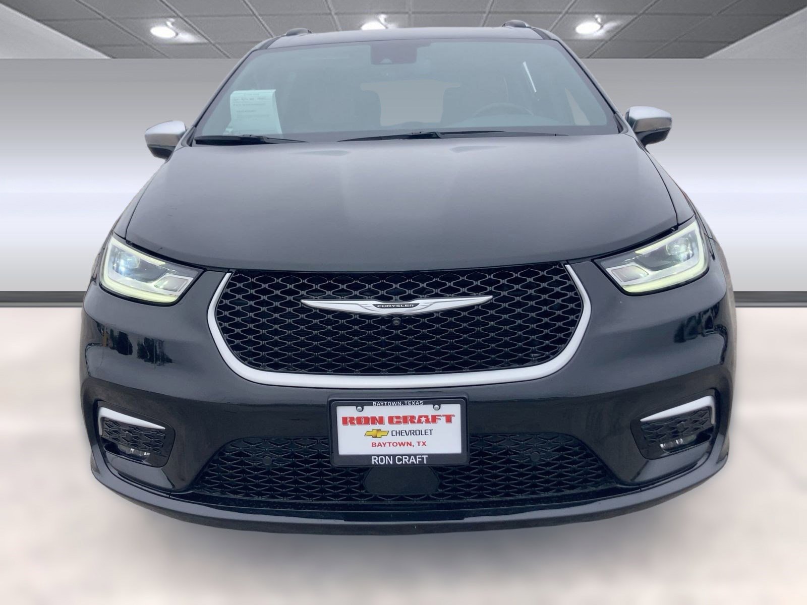 Used 2022 Chrysler Pacifica Pinnacle image 5