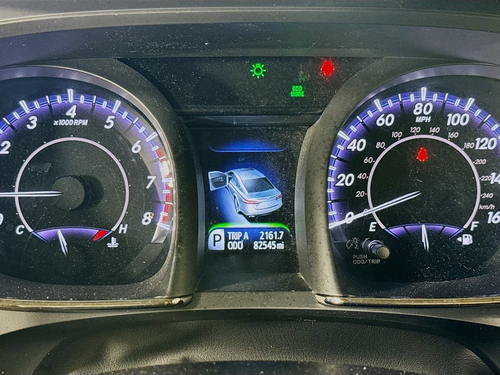 Used 2015 Toyota Avalon XLE FWD image 12