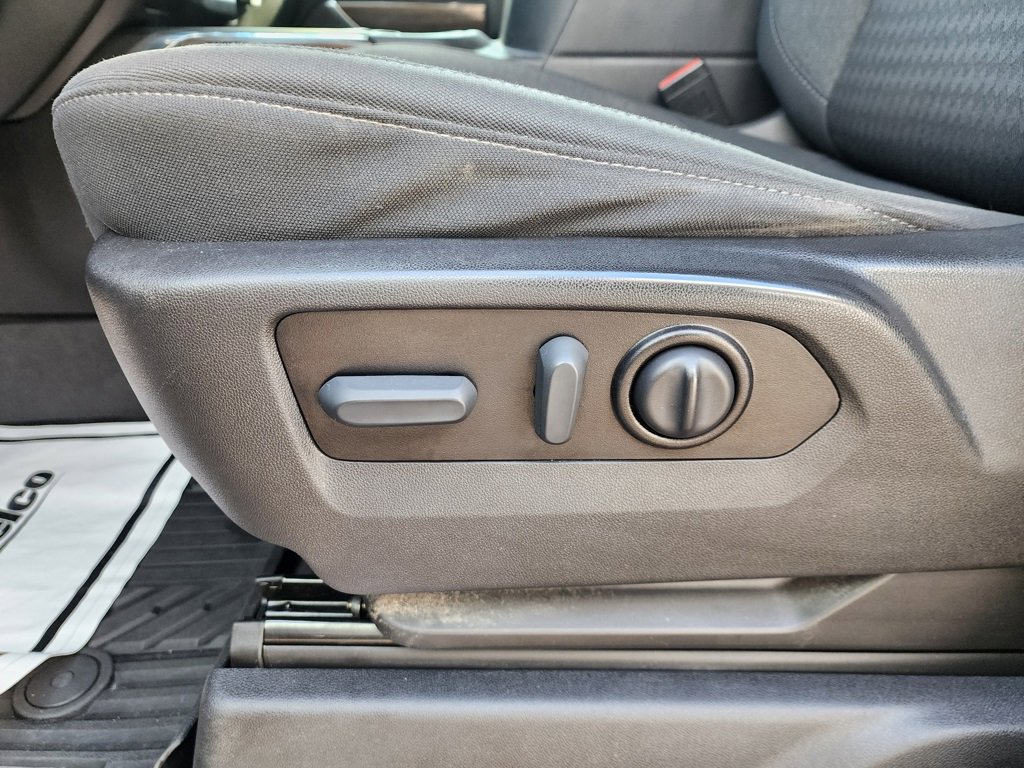 Certified 2022 Chevrolet Silverado 1500 LT Trail Boss w/ Convenience Package II image 36