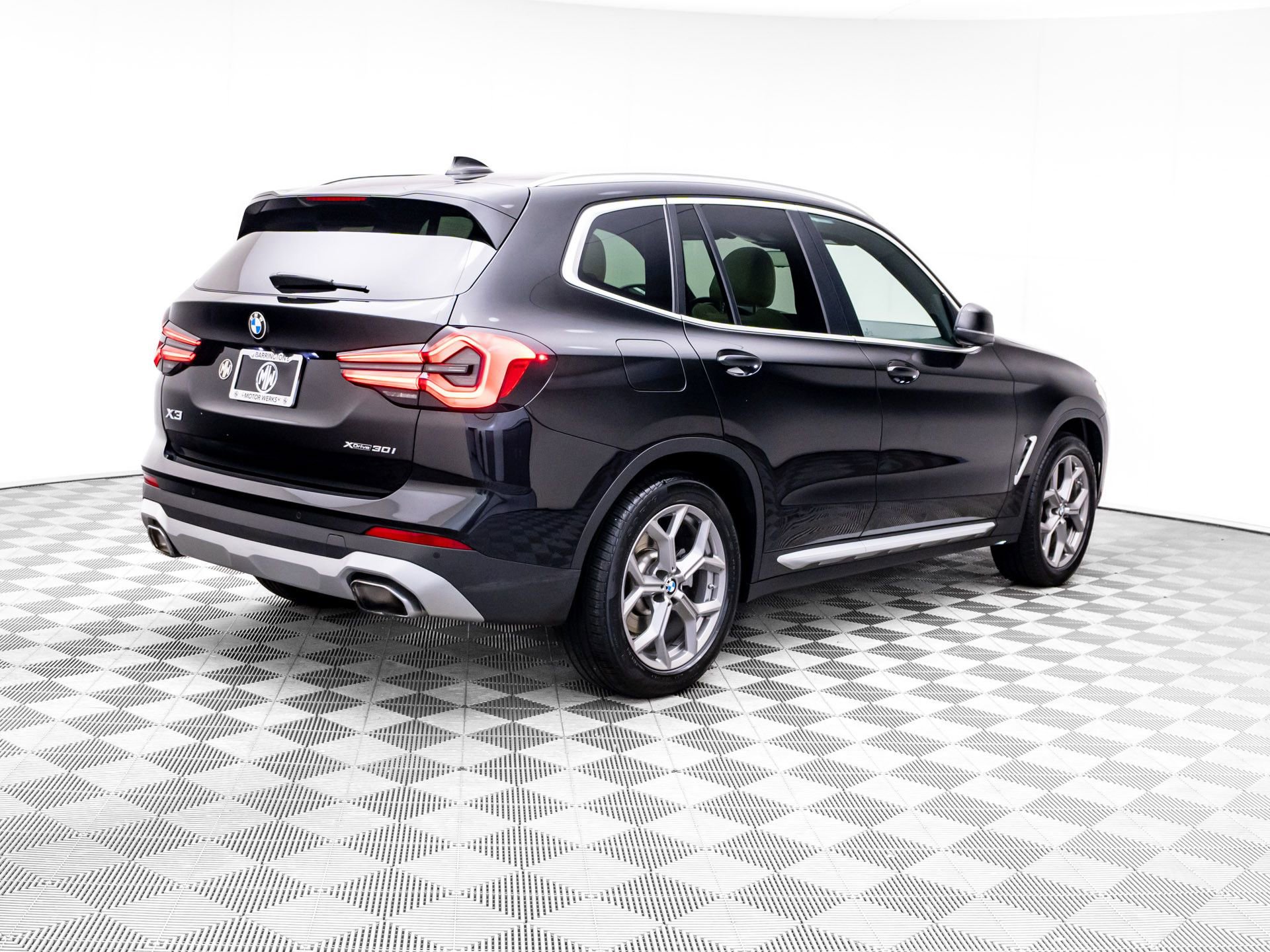 Certified 2022 BMW X3 xDrive30i w/ Convenience Package image 6