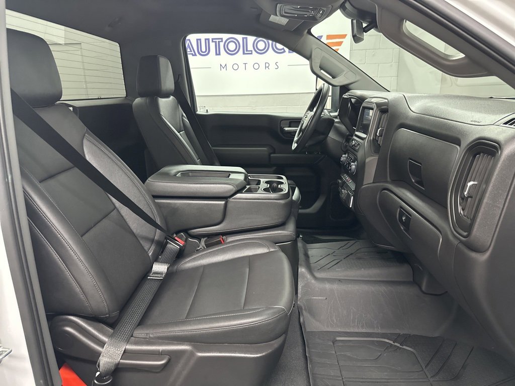 Used 2025 Chevrolet Silverado 1500 W/T w/ WT Value Package image 21