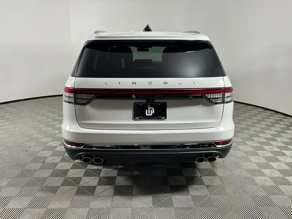 Used 2025 Lincoln Aviator 2WD w/ Equipment Group 101A image 8