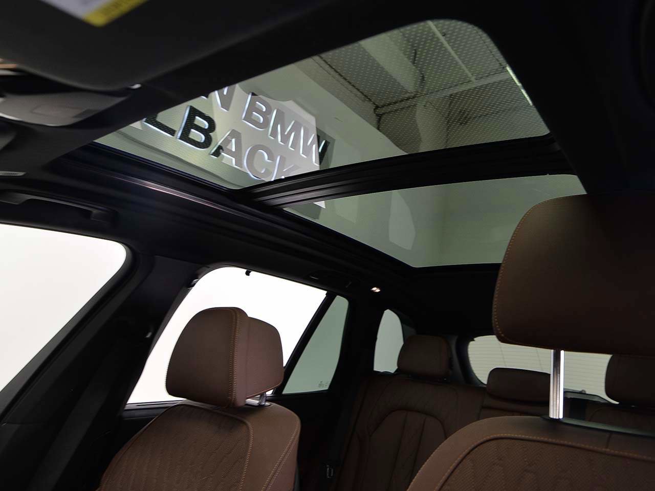 Certified 2024 BMW X5 xDrive40i w/ Executive Package image 7