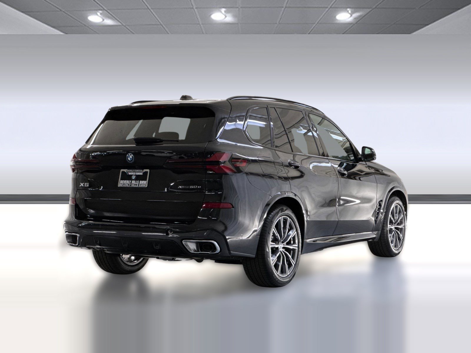 Used 2026 BMW X5 xDrive50e w/ M Sport Package AWD/4WD image 9