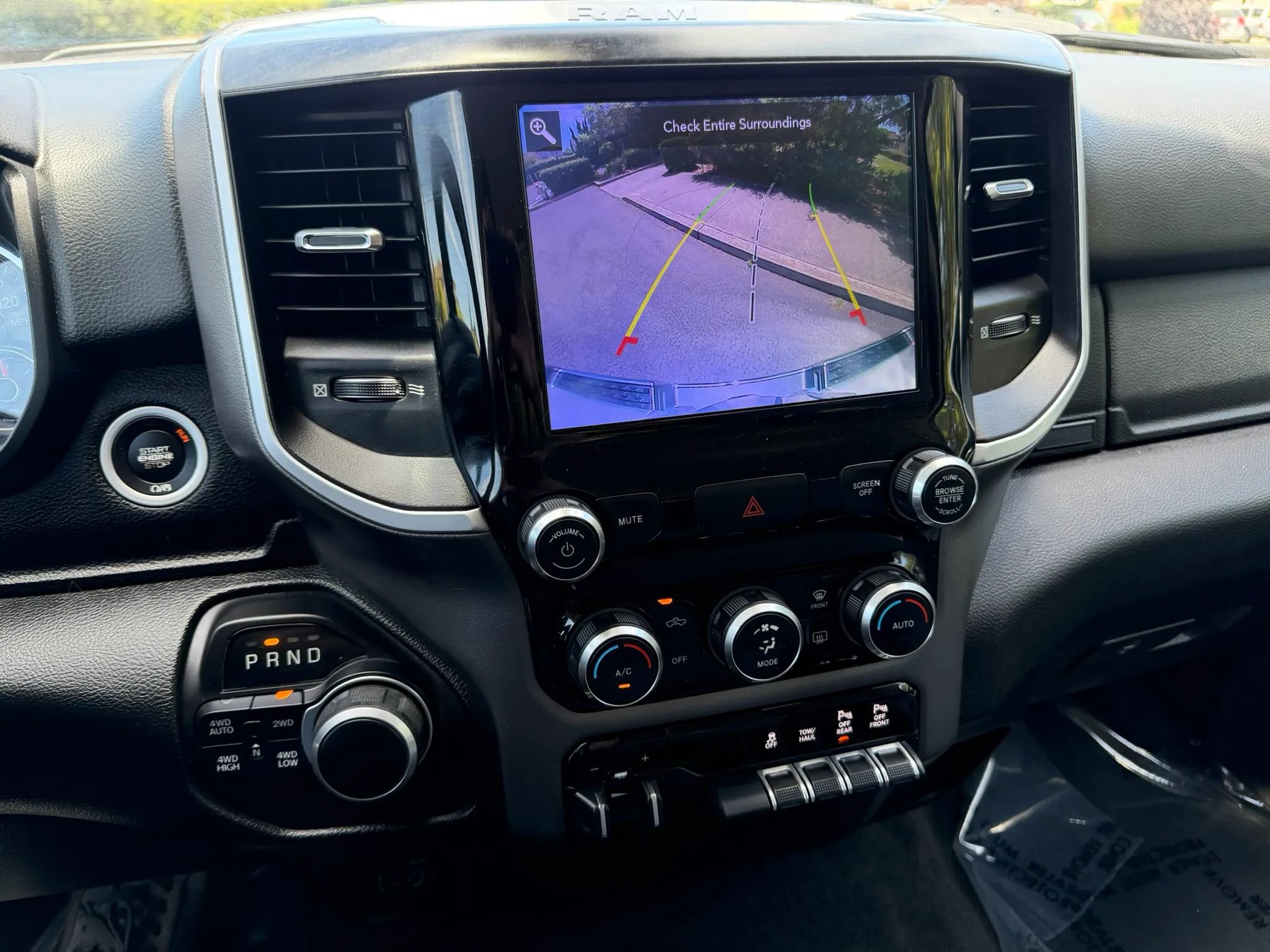 Used 2020 RAM 1500 Big Horn AWD/4WD image 10