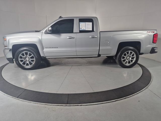 Used 2018 Chevrolet Silverado 1500 LT w/ All Star Edition image 2