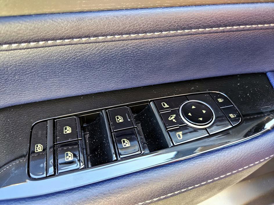 New 2026 INFINITI QX80 4WD image 30