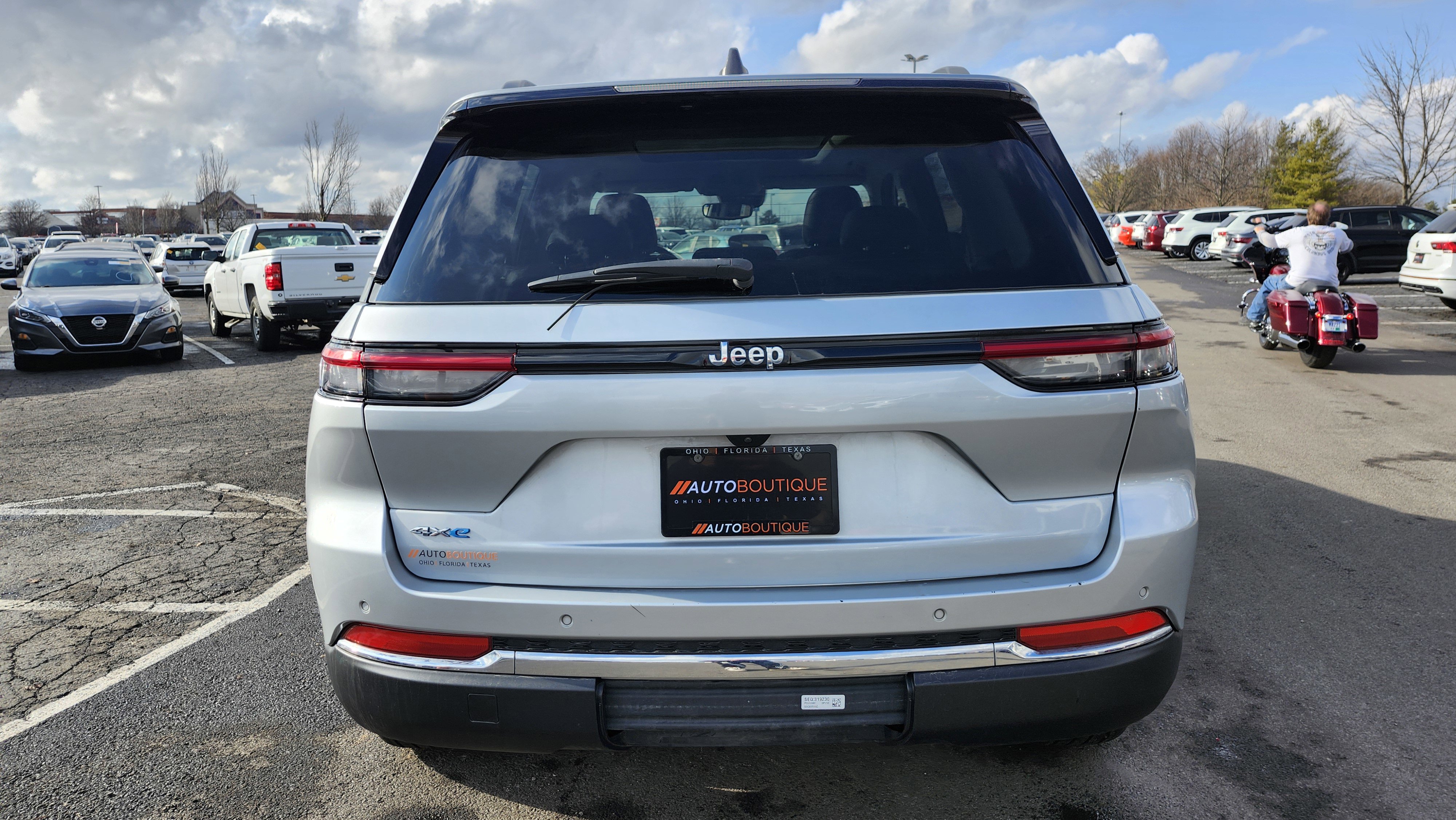 Used 2023 Jeep Grand Cherokee 4WD 4xe image 19