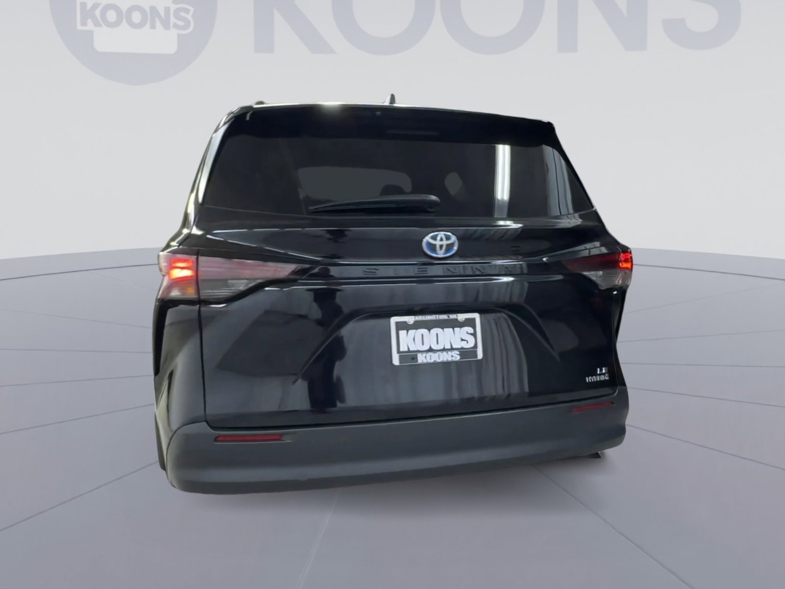 Used 2023 Toyota Sienna LE FWD image 10