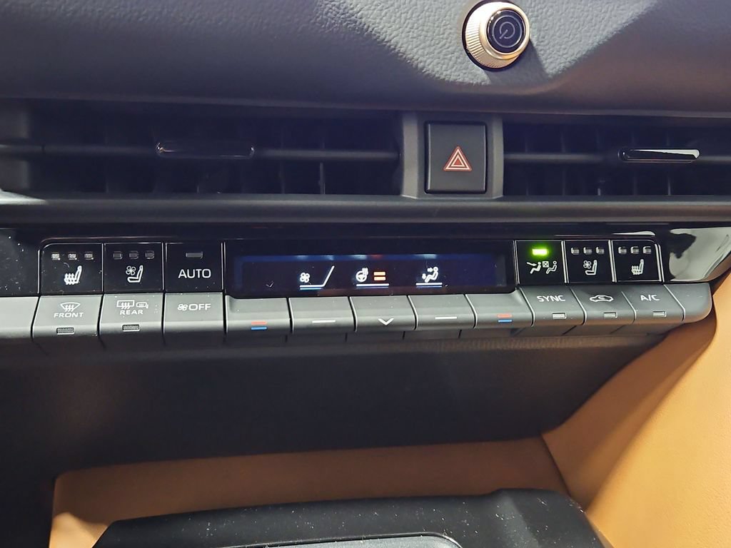 New 2026 Toyota Crown Signia AWD/4WD image 18