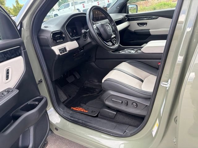 Used 2026 Honda Passport TrailSport Elite image 13