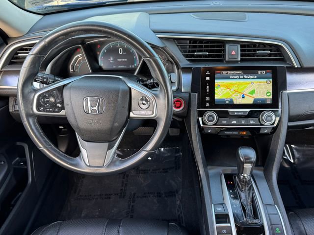 Used 2017 Honda Civic Touring image 4