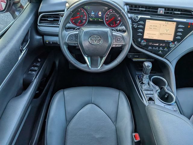 Used 2020 Toyota Camry XSE FWD image 14