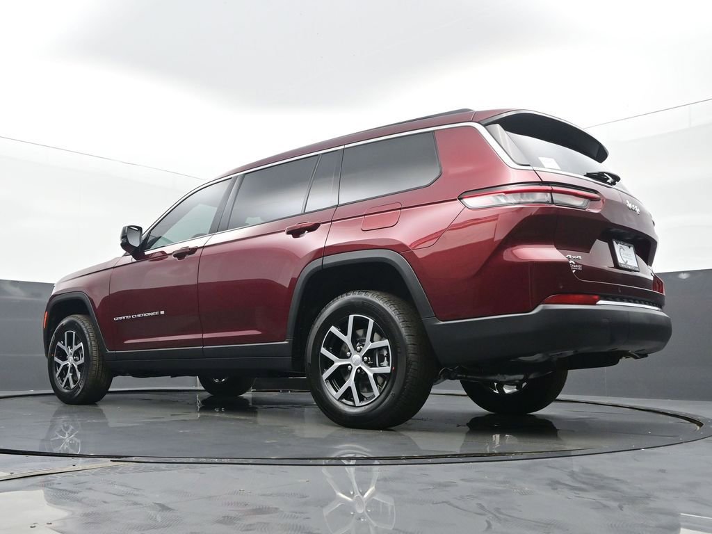 Used 2025 Jeep Grand Cherokee L Limited image 50